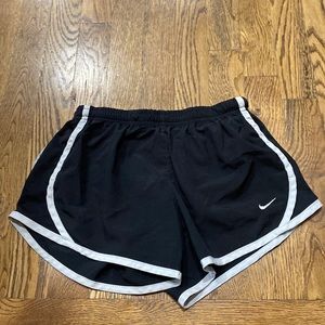 Nike Girls Shorts Size M